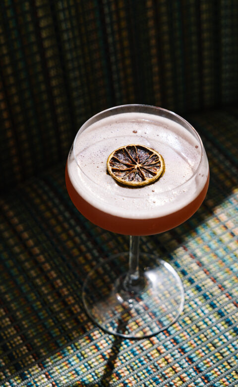 Drink with lemon slice on it